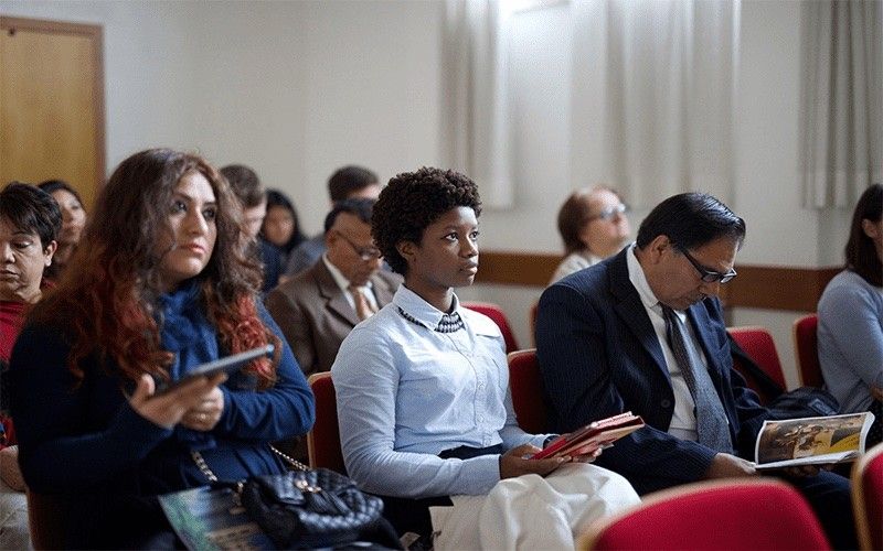 Kongregacija u crkvi uči o Isusu Kristu